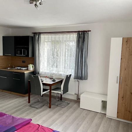 Apartmany Marjanka Jenisovice  Ngoại thất bức ảnh