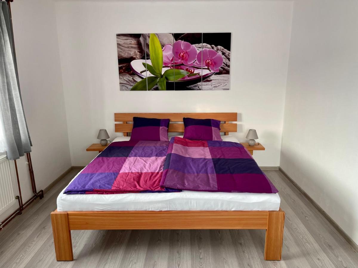 Apartmany Marjanka Jenisovice  Ngoại thất bức ảnh